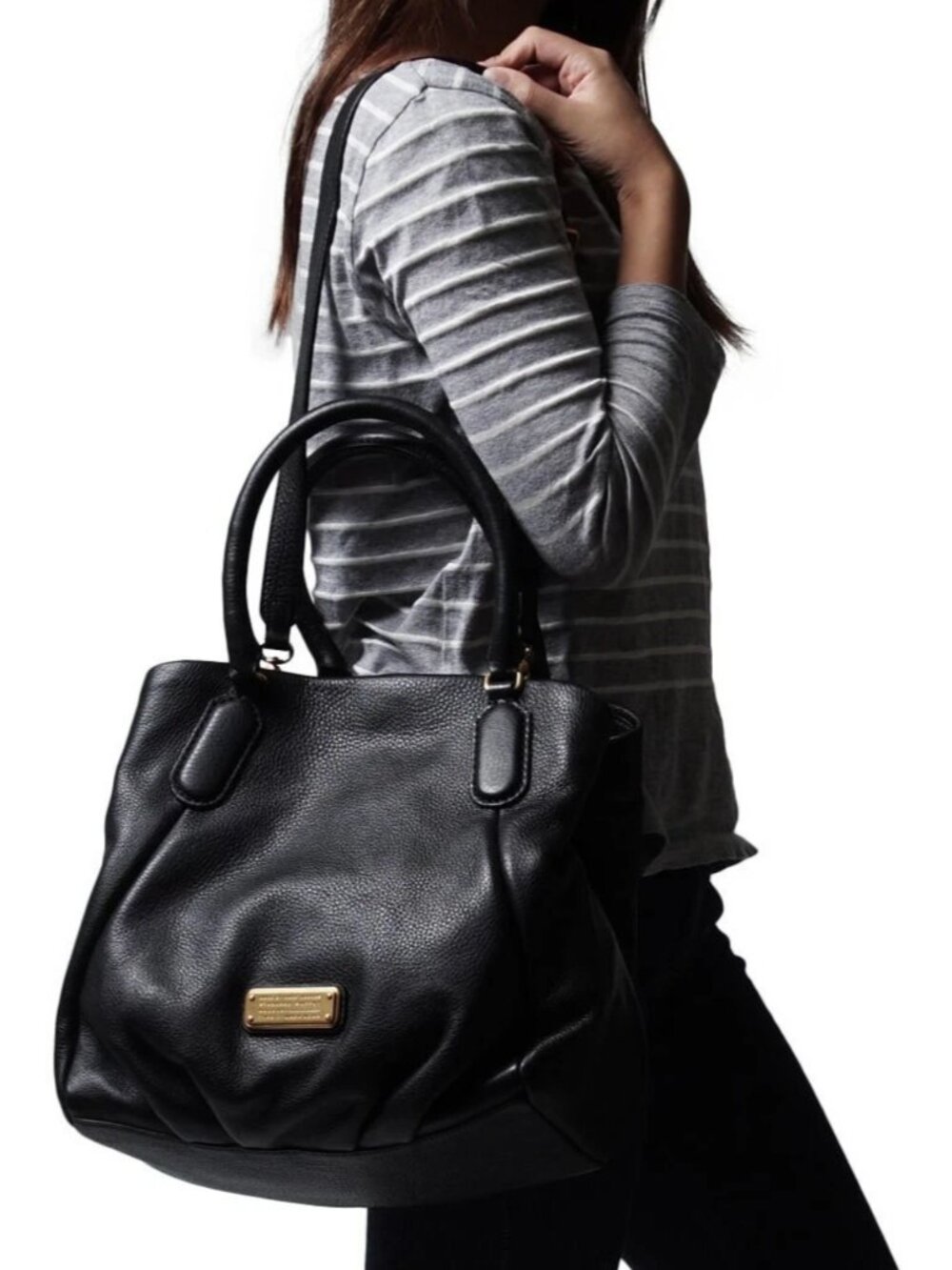 Authentic MARC by Marc Jacobs Classic Q-Franc Black Pebble Leather Shoulder Bag - Picture 4 of 11